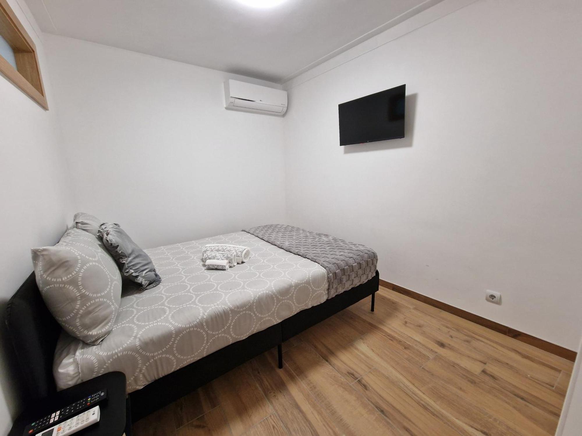 Cozy Apartment With Terrace, Air Cond, Free Parking, By Porto With Love Lda Exterior foto